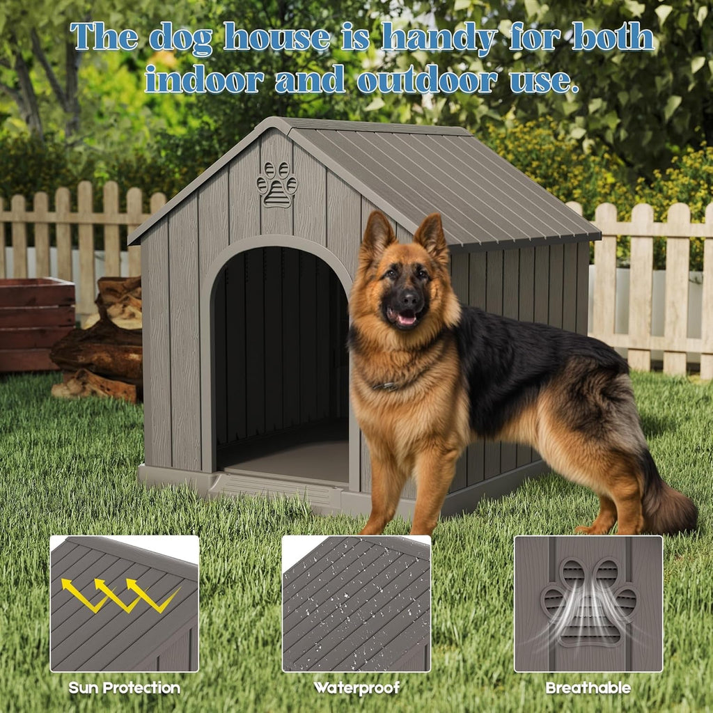 Large Outdoor Indoor Dog House.