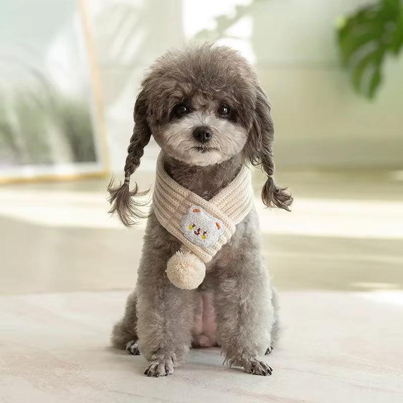 SnugTail Knit Scarf – Festive Warmth & Style for Cats and Dogs.